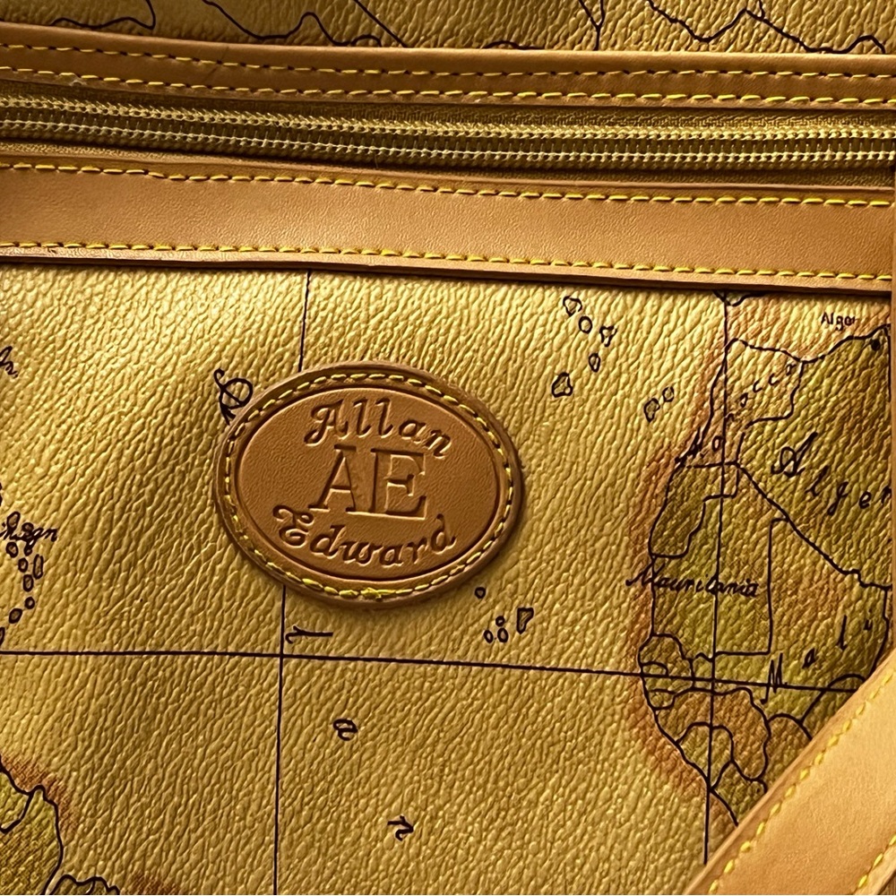Vintage Allan Edward World Map Handbag Purse Shoulder Bag Large Tan - Picture 3 of 8